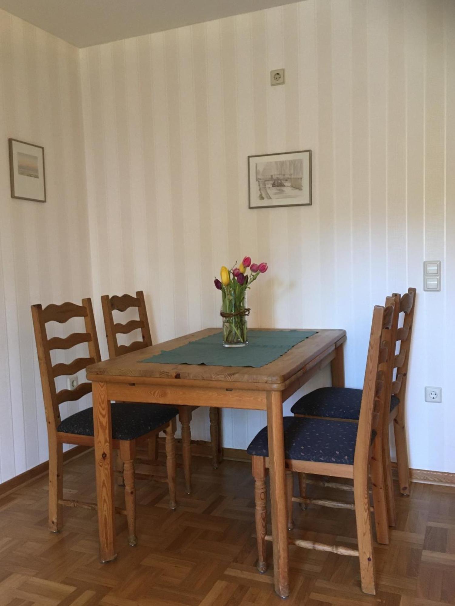 Waldgasthof Roeckers-Ferienwohnung Hahnenkrai 메펜 외부 사진